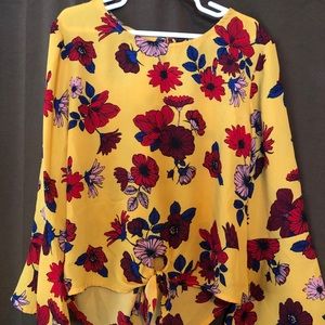 Art Class floral blouse with front knot